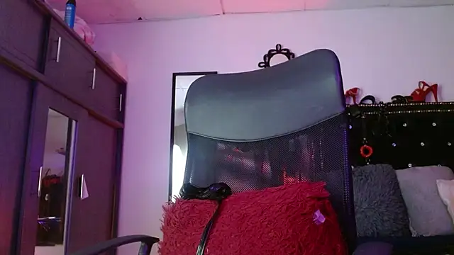 SamaraMartinez online show from November 18, 11:02 am