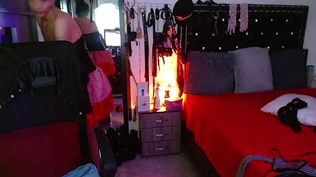 SamaraMartinez online show from December 4, 9:52 am