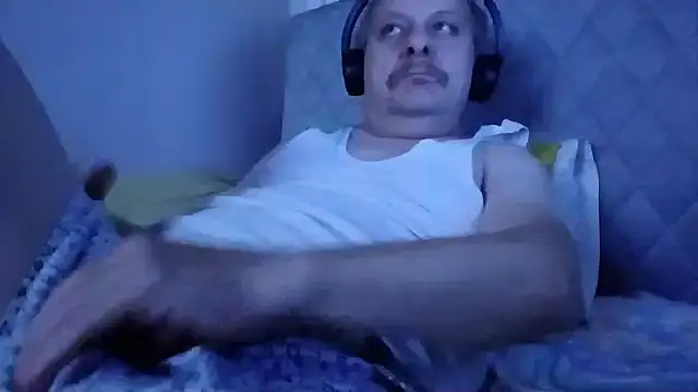 amylrmm1903 online show from November 17, 2:21 pm