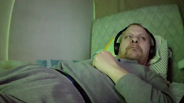 amylrmm1903 online show from February 22, 5:35 pm