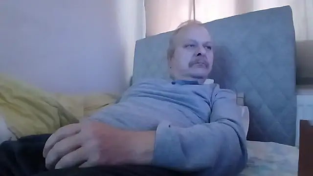 amylrmm1903 online show from November 16, 12:10 pm