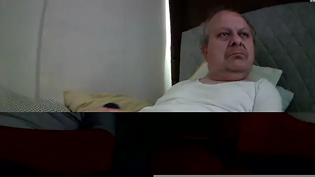 amylrmm1903 online show from May 10, 10:41 am