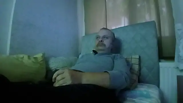 amylrmm1903 online show from October 26, 12:27 pm