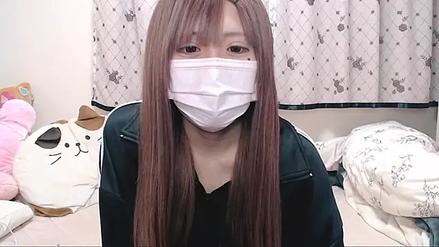  hiyor  online show from March 11, 5:07 pm