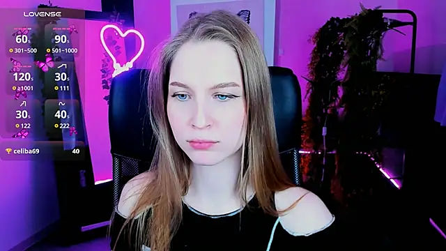 CuteMousee online show from February 25, 8:53 pm