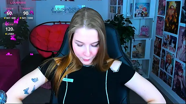 CuteMousee online show from February 3, 6:02 am