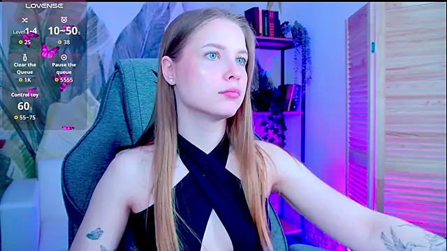 CuteMousee online show from May 24, 9:09 am