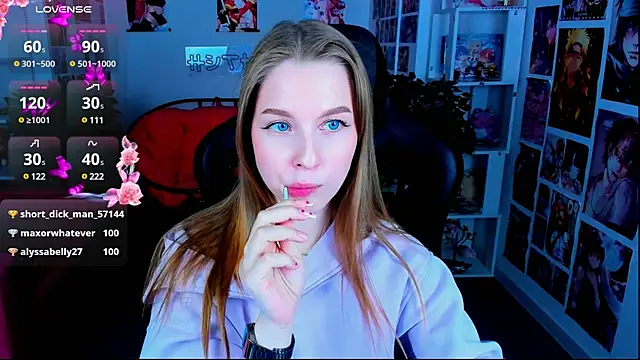 CuteMousee online show from February 19, 2:55 pm