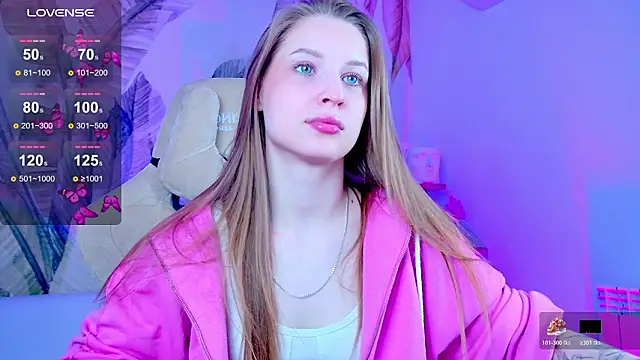 CuteMousee online show from February 20, 5:37 am