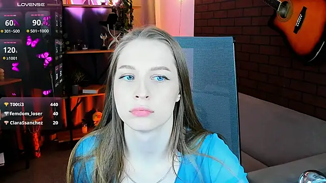 CuteMousee online show from February 26, 6:04 pm