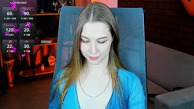 CuteMousee online show from February 26, 2:59 pm