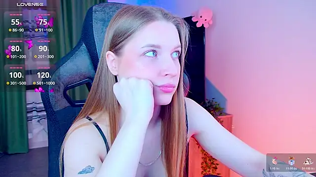 CuteMousee online show from April 12, 5:44 am