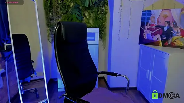 Java fire online show from November 5, 8:45 pm