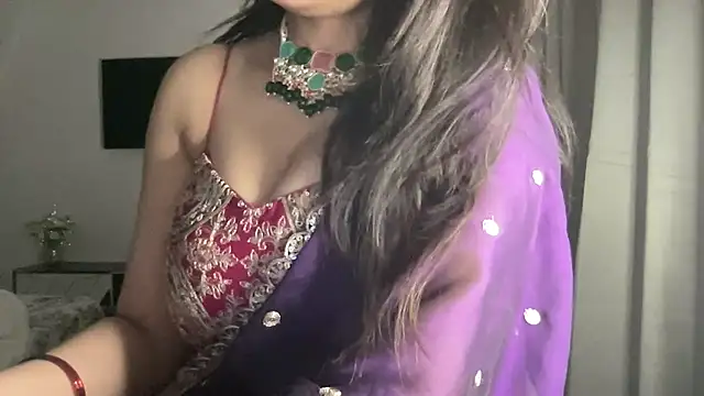 Snapshot of Wild_Fantasy_7 chatting on November 17, 7:40 pm Wild Fantasy 7 online show from November 17, 7:40 pm