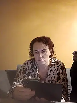 paradise777777 online show from February 9, 5:55 pm