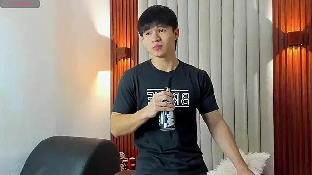 Snapshot of Ryo_kush chatting on December 5, 3:27 am Ryo kush online show from December 5, 3:27 am