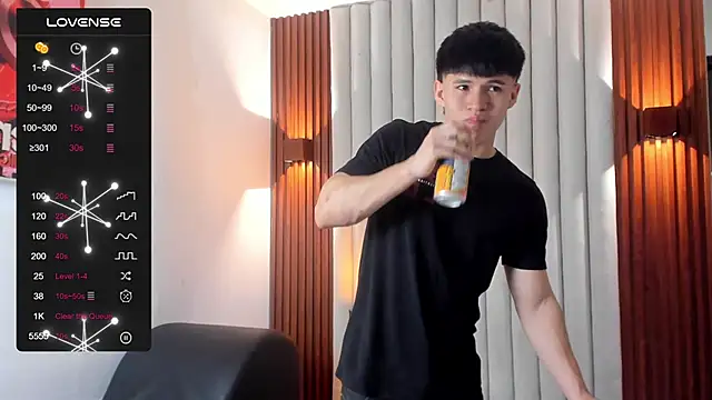 Snapshot of Ryo_kush chatting on March 1, 3:50 am Ryo kush online show from March 1, 3:50 am