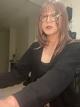 mel  mel online show from October 1, 8:52 am