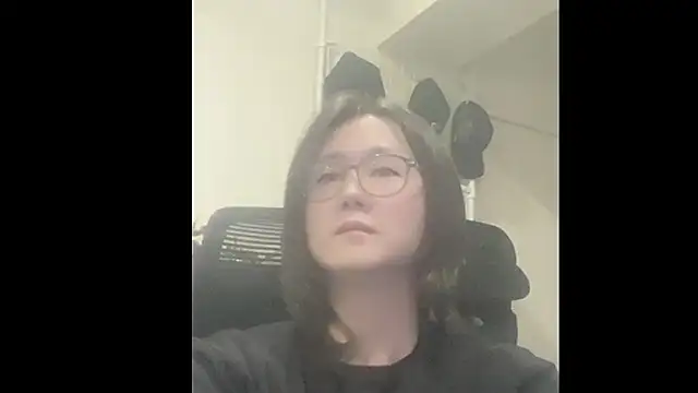 mel  mel online show from October 28, 7:51 am