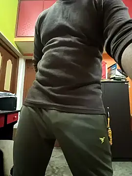 Snapshot of RohanBig chatting on December 11, 5:26 pm RohanBig online show from December 11, 5:26 pm