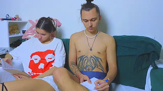 do u know them online show from November 14, 1:48 pm