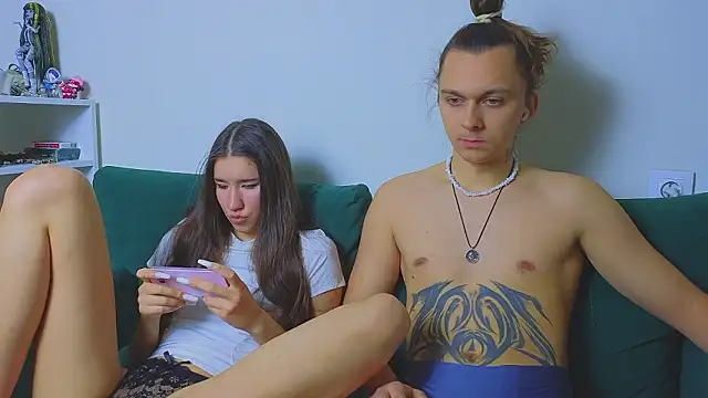 do u know them online show from February 26, 3:01 pm