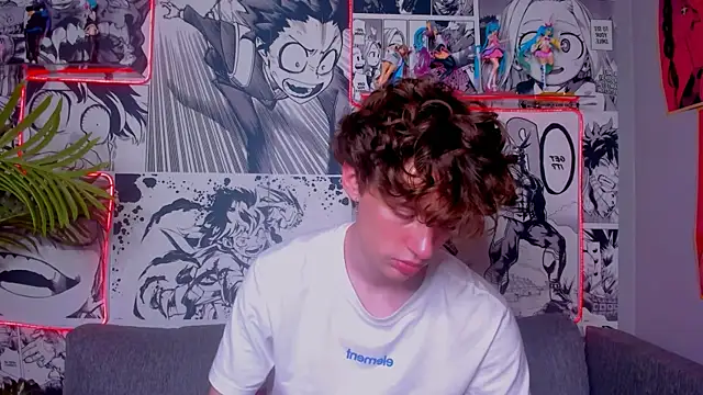 LukeSweet online show from July 12, 1:45 pm