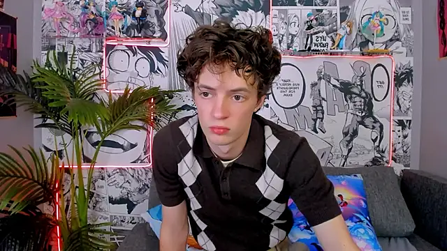 LukeSweet online show from March 7, 6:13 pm