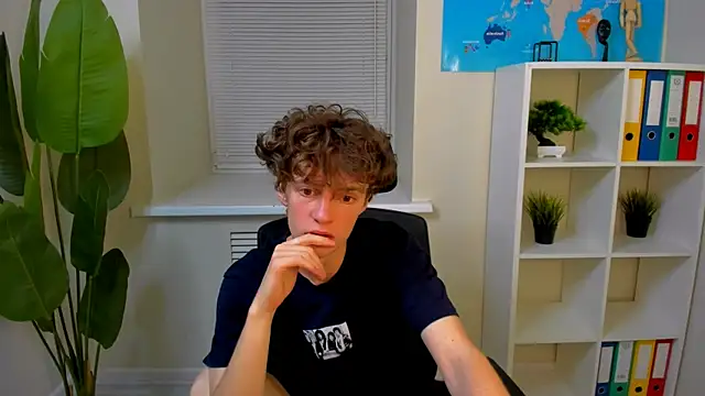 LukeSweet online show from June 24, 2:48 pm