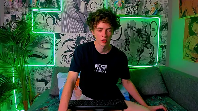 LukeSweet online show from March 23, 2:50 pm