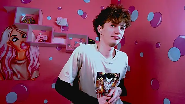 LukeSweet online show from December 3, 11:20 am