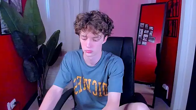 LukeSweet online show from June 22, 12:02 pm