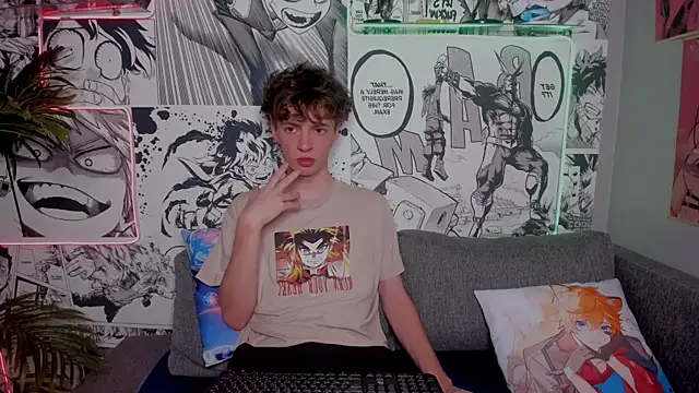 LukeSweet online show from November 29, 1:11 pm