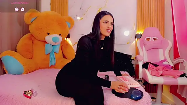 BrendaSquirtx online show from September 9, 4:27 pm