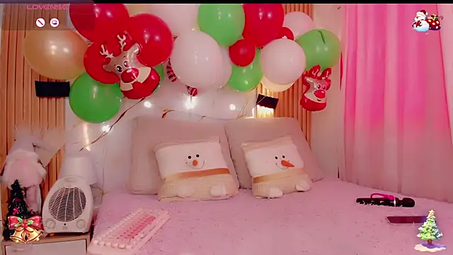 BrendaSquirtx online show from December 17, 4:23 pm