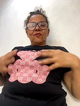 Nadia-melej online show from November 25, 5:35 pm