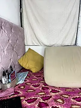 Nadia-melej online show from May 14, 10:56 am