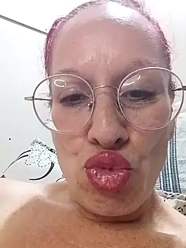 Snapshot of JessyCospXXX chatting on March 4, 6:04 am JessyCospXXX online show from March 4, 6:04 am