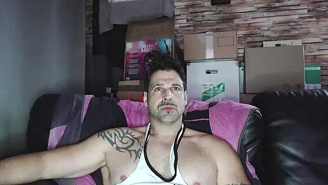 XxBigboybandxX online show from March 6, 4:35 pm