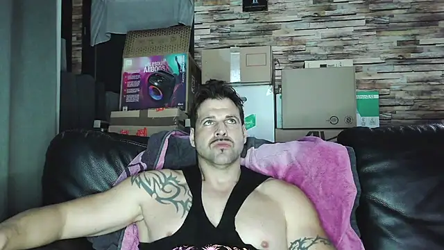 XxBigboybandxX online show from February 27, 5:24 pm