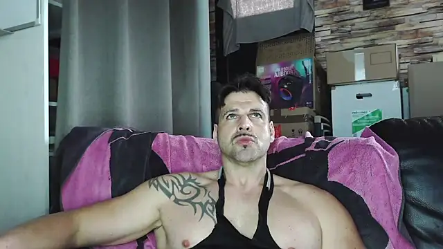 XxBigboybandxX online show from March 13, 3:06 pm