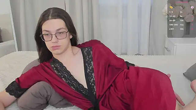 Alfreda Mills online show from February 28, 10:37 am