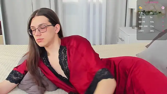 Alfreda Mills online show from March 26, 10:46 am