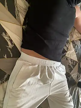 Snapshot of sxssxssxs@xh chatting on March 3, 3:35 am sxssxssxsxh online show from March 3, 3:35 am