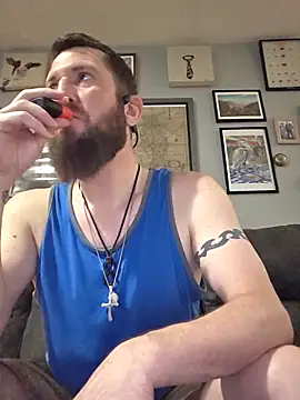 Icebearsticlese online show from April 24, 3:08 am