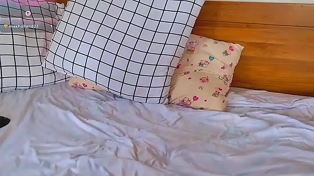 SashaStory online show from January 7, 8:08 am