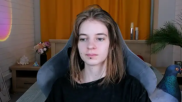 Snapshot of TinaDavil chatting on February 20, 5:41 pm TinaDavil online show from February 20, 5:41 pm