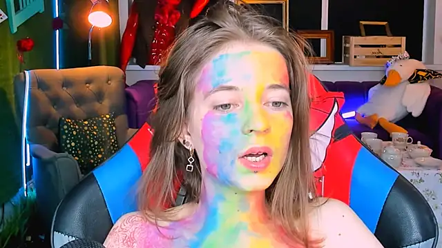 Snapshot of TinaDavil chatting on March 20, 12:11 pm TinaDavil online show from March 20, 12:11 pm