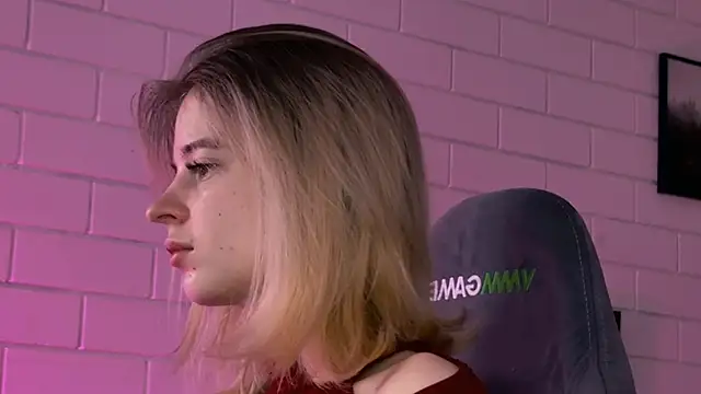 TinaDavil online show from January 16, 9:13 am