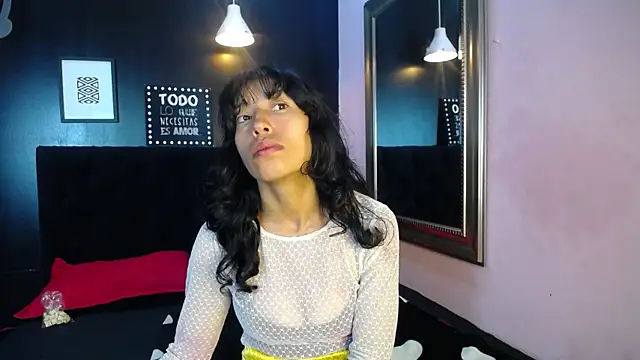 karolinee 66  online show from November 8, 7:50 pm